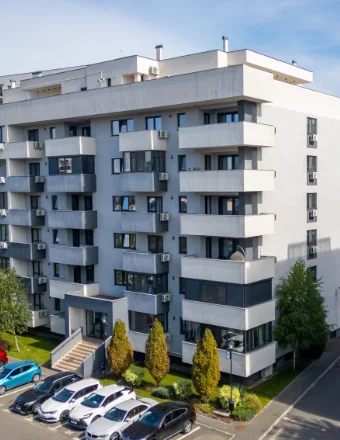 Bloc rezidențial, vedere din dronă